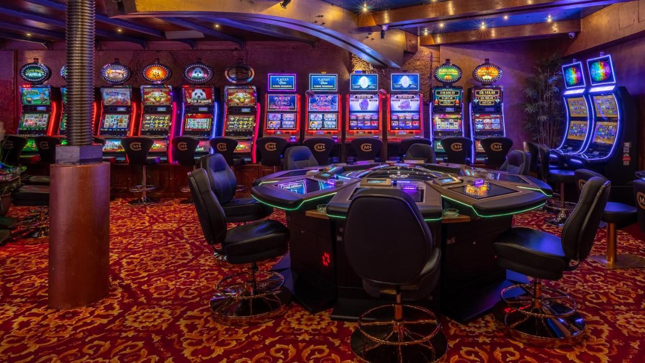 Casino Hotel Mulino Buje Esterno foto